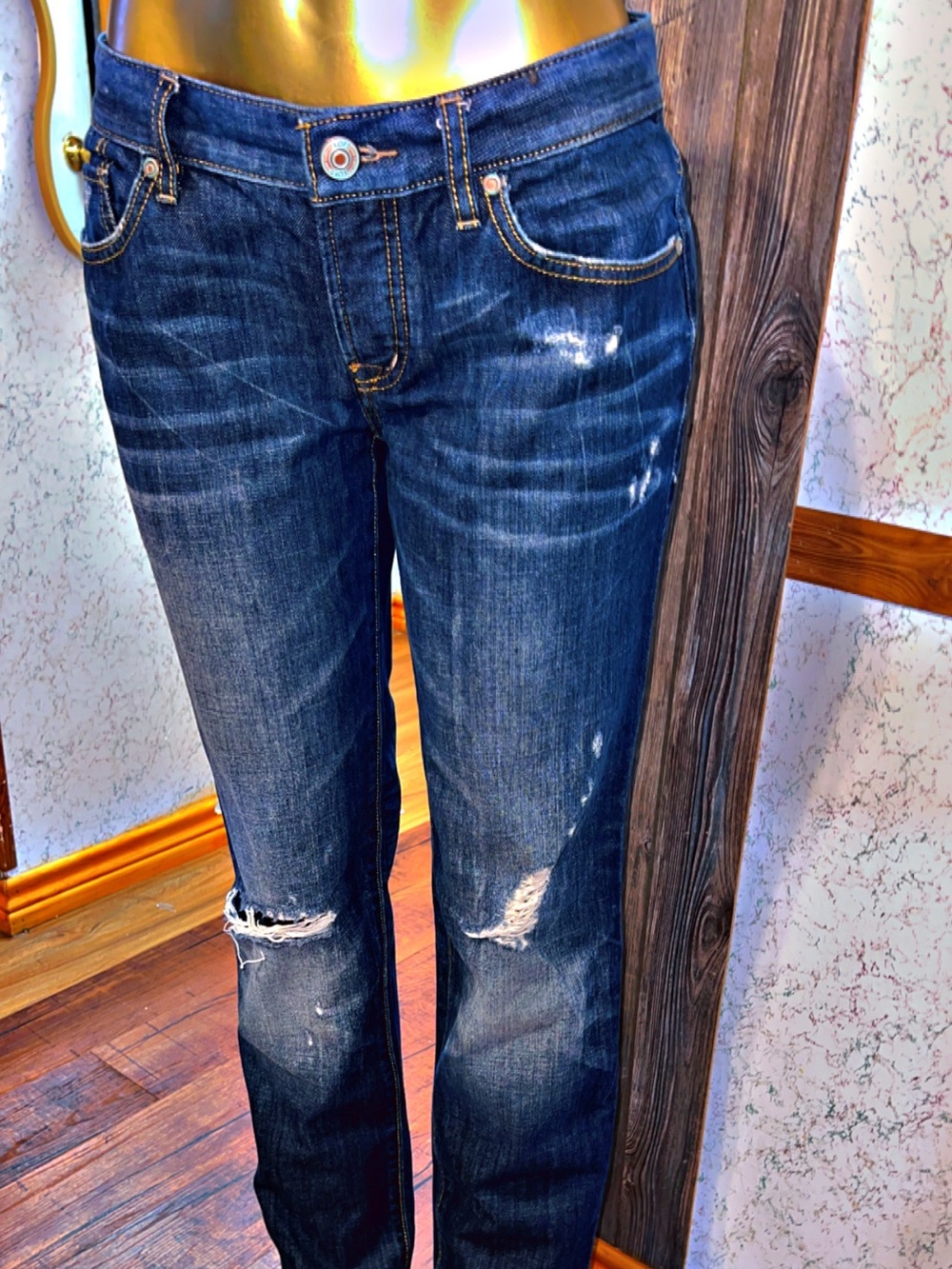LOFT Distressed Straight Leg Jeans | Women’s Size 10